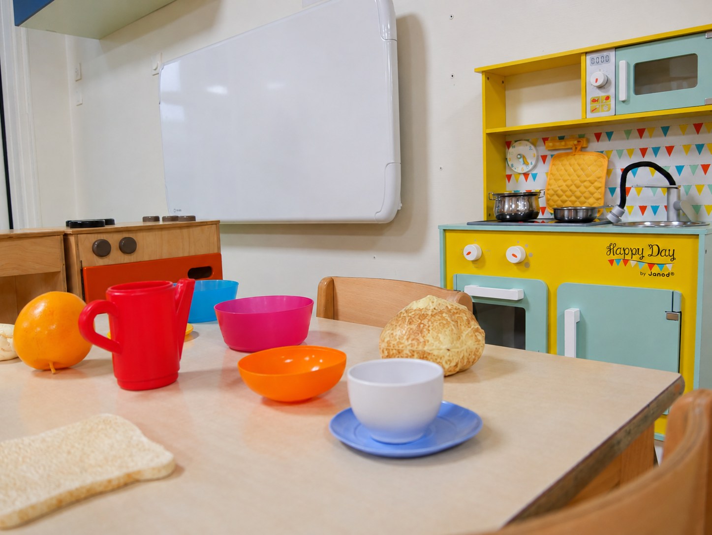 Jeu de dinette coloré