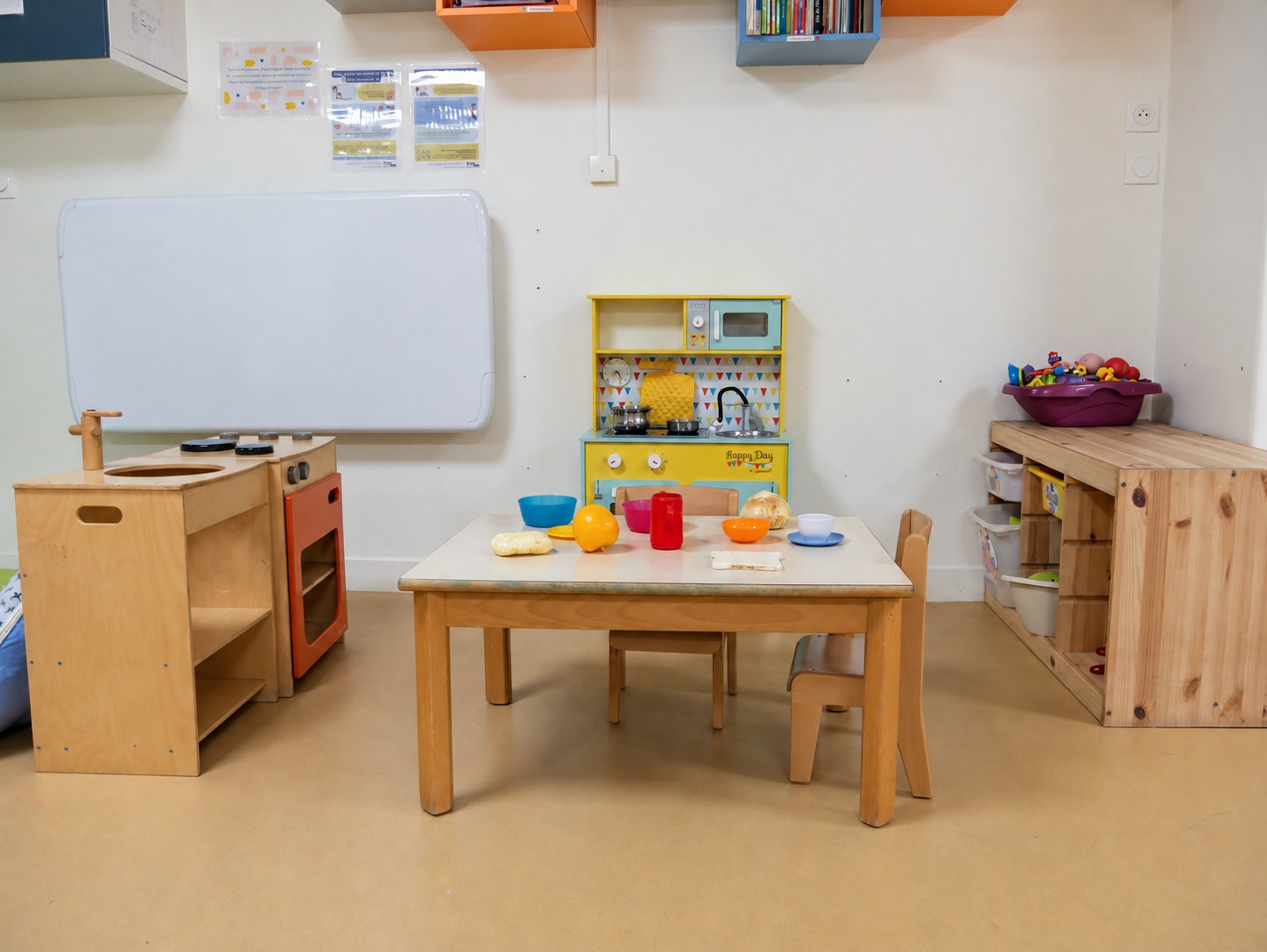 Coin jeux symboliques de la crèche